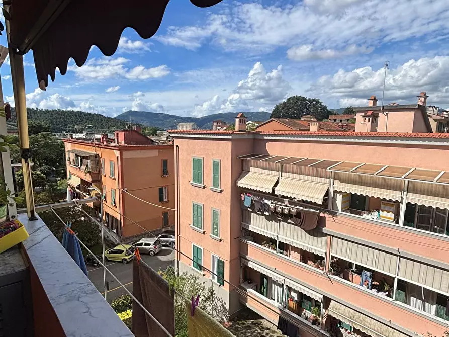 Immagine 23 di Quadrilocale in vendita  a La Spezia