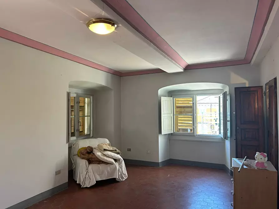 Immagine 14 di Quadrilocale in vendita  a Sarzana