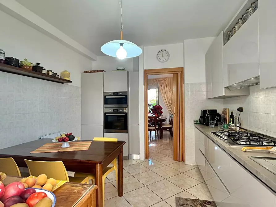 Immagine 32 di Porzione di casa in vendita  a Fosdinovo