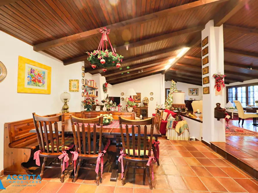 Immagine 13 di Villa in vendita  in Via Trascine 1 a Taranto