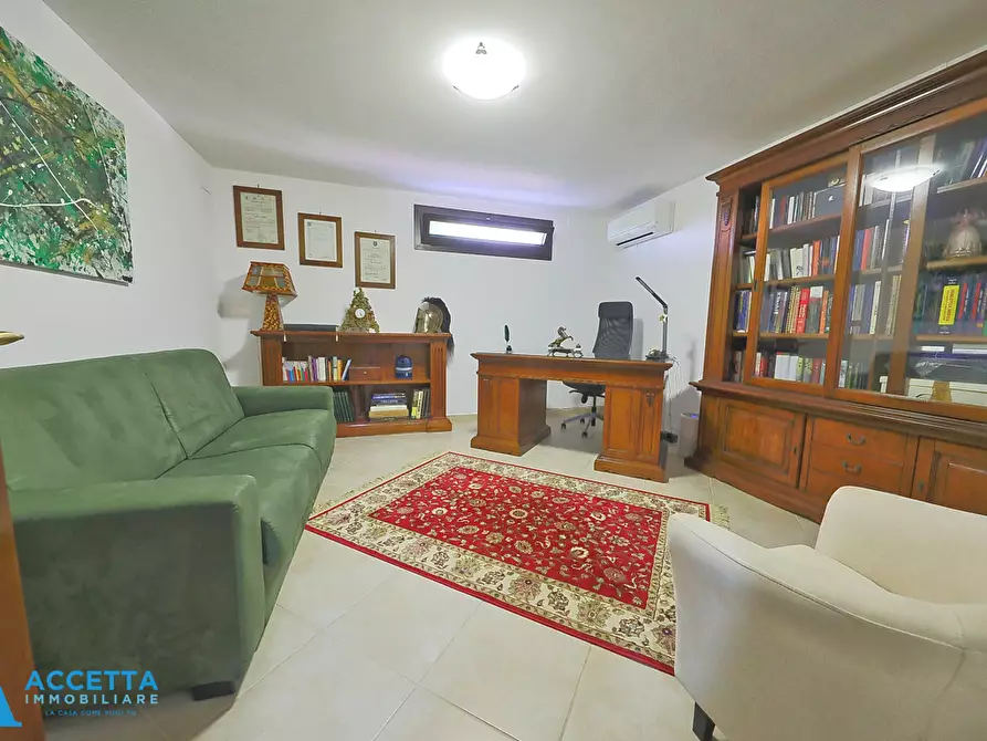 Immagine 34 di Villa in vendita  in Via Fior d'Agave 10 a Taranto