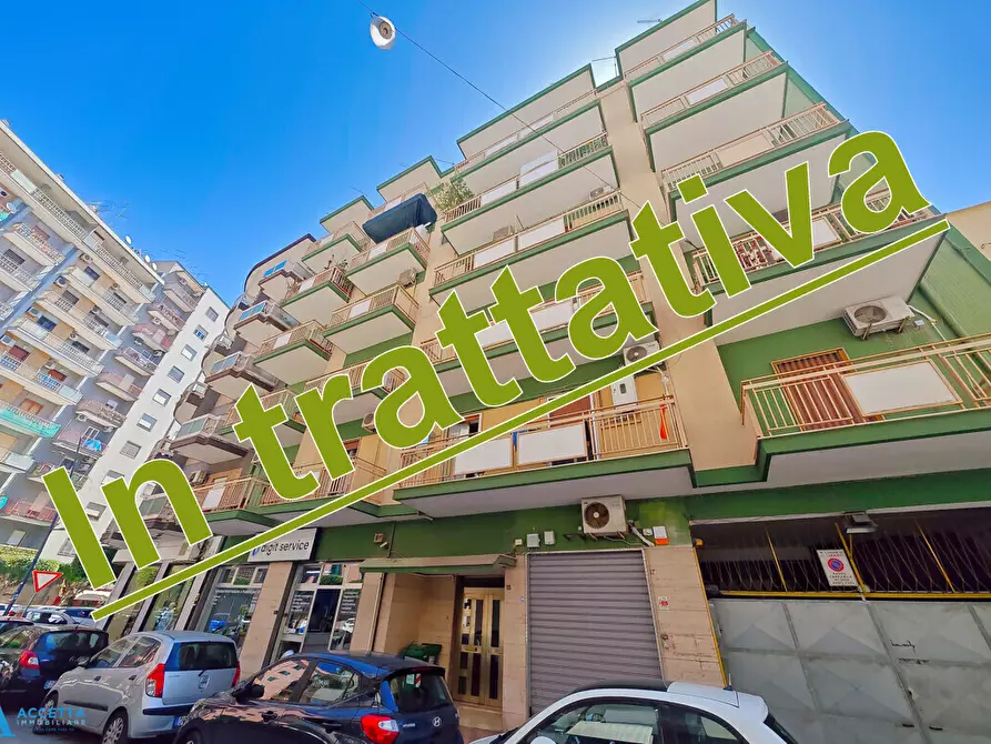 Immagine 1 di Bilocale in vendita  in Via Corsica 15 a Taranto