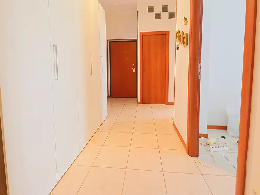 Immagine 16 di Trilocale in vendita  in Via Diego Peluso 80 a Taranto