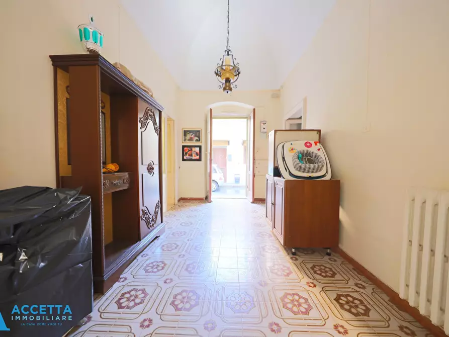 Immagine 19 di Appartamento in vendita  in Via Giuseppe Garibaldi 15 a Taranto