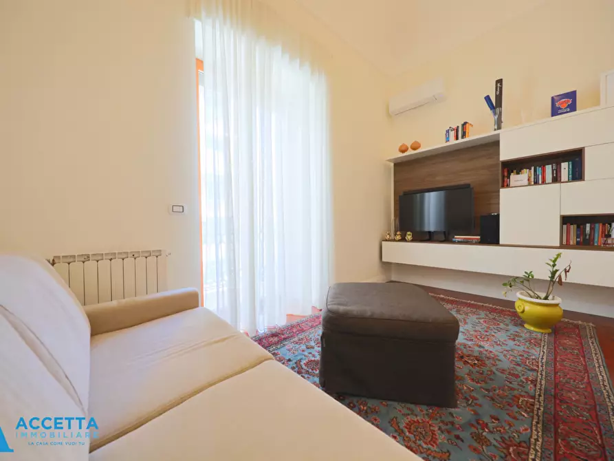 Immagine 10 di Quadrilocale in vendita  in Via Giuseppe Massari 8 a Taranto