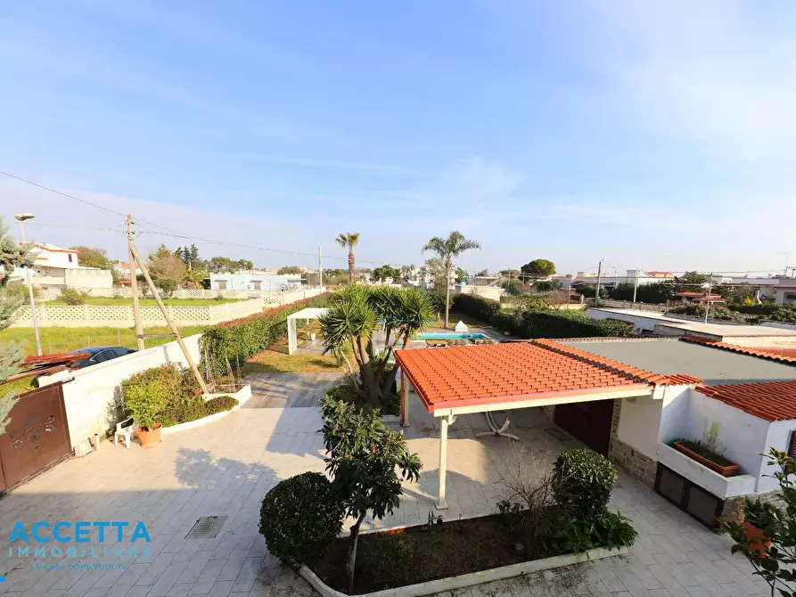Immagine 9 di Villa in vendita  in via Sequoie a Leporano
