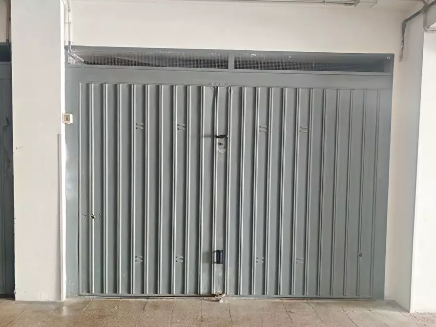 Immagine 24 di Trilocale in vendita  in Via Roma 44 a San Giorgio Ionico