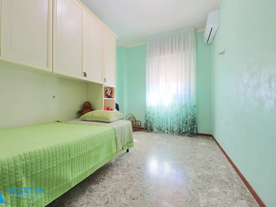Immagine 9 di Trilocale in vendita  in Via Cesare Pascarella 6 a Taranto