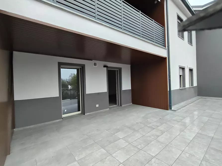 Immagine 2 di Pentalocale in vendita  in Corso Giacomo Matteotti a Castel San Giovanni