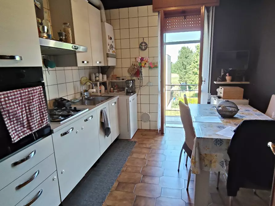 Immagine 12 di Trilocale in vendita  in Via Luigi Einaudi a Castel San Giovanni