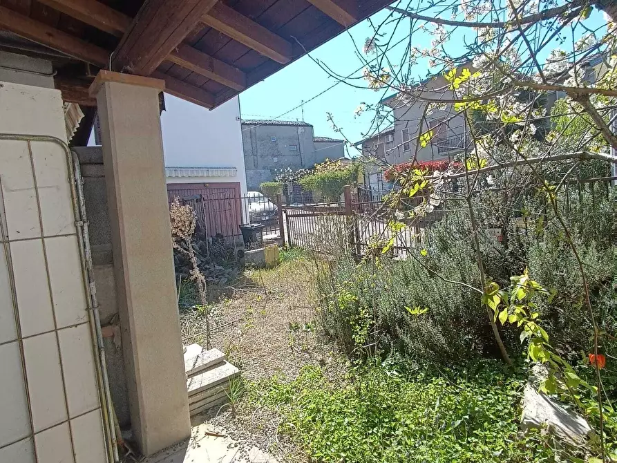 Immagine 18 di Porzione di casa in vendita  in Località Case Piccioni 53 a Ziano Piacentino