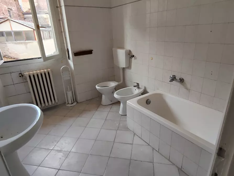 Immagine 12 di Pentalocale in vendita  in centro a Borgonovo Val Tidone