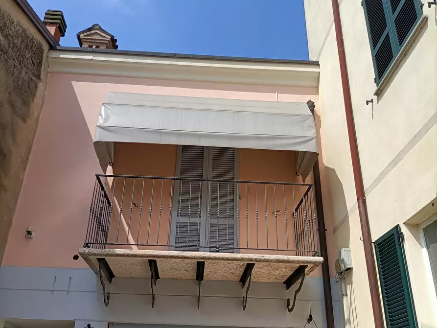 Immagine 29 di Bilocale in vendita  in Via Giandomenico Romagnosi a Castel San Giovanni