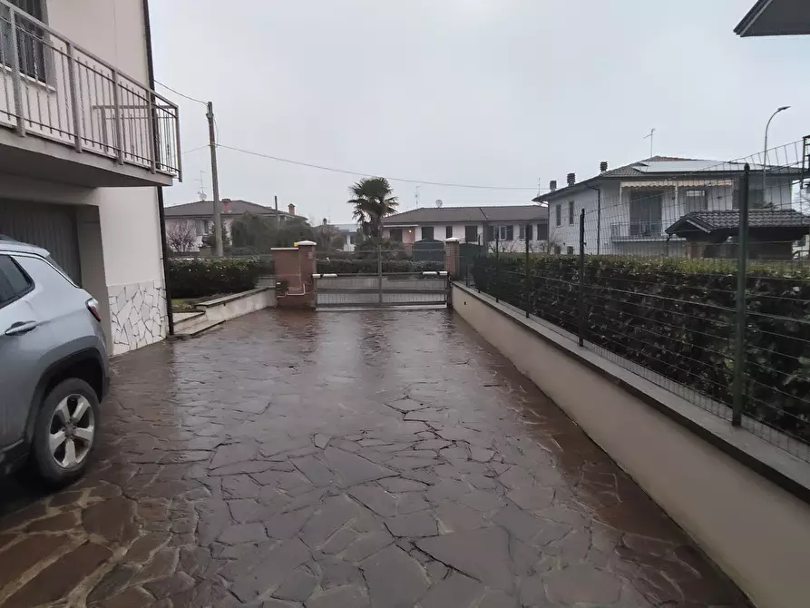 Immagine 28 di Quadrilocale in vendita  in via delle rose a Castel San Giovanni