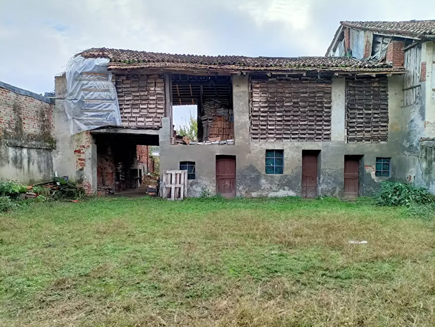 Immagine 33 di Rustico / casale in vendita  in Via Felice Cavallotti a Pieve Porto Morone