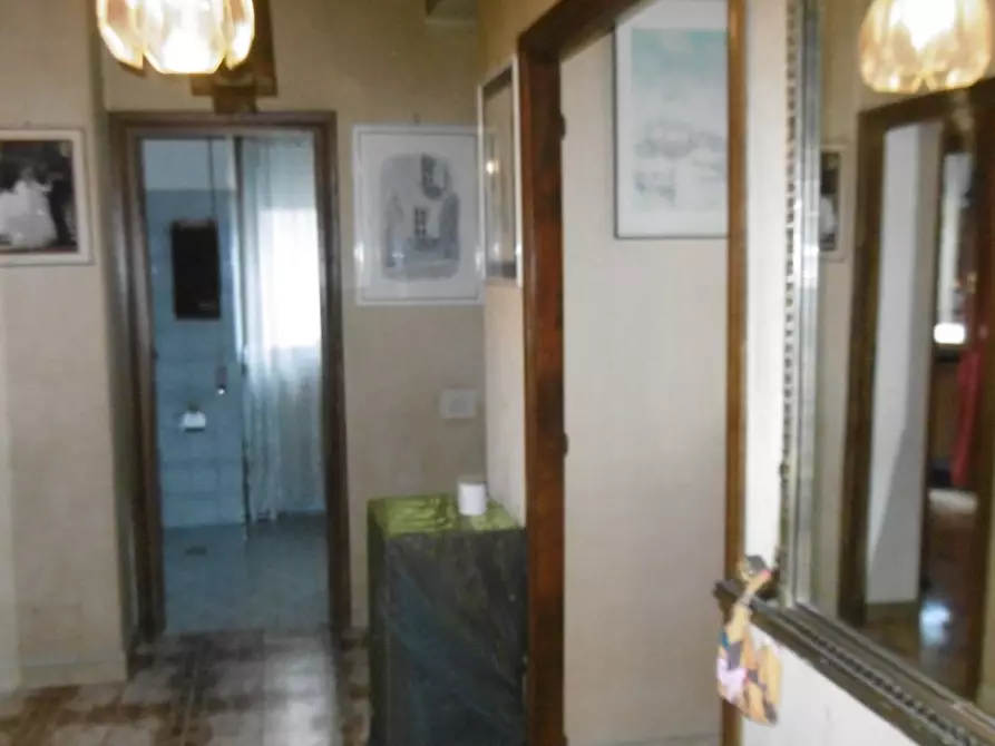 Immagine 10 di Trilocale in vendita  in VIA DEL FOSSO DI BRAVETTA a Roma