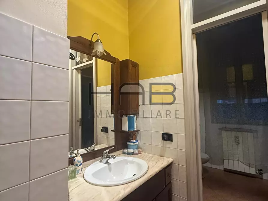 Immagine 8 di Bilocale in vendita  in Via Antonio Meucci 2 a Busto Arsizio