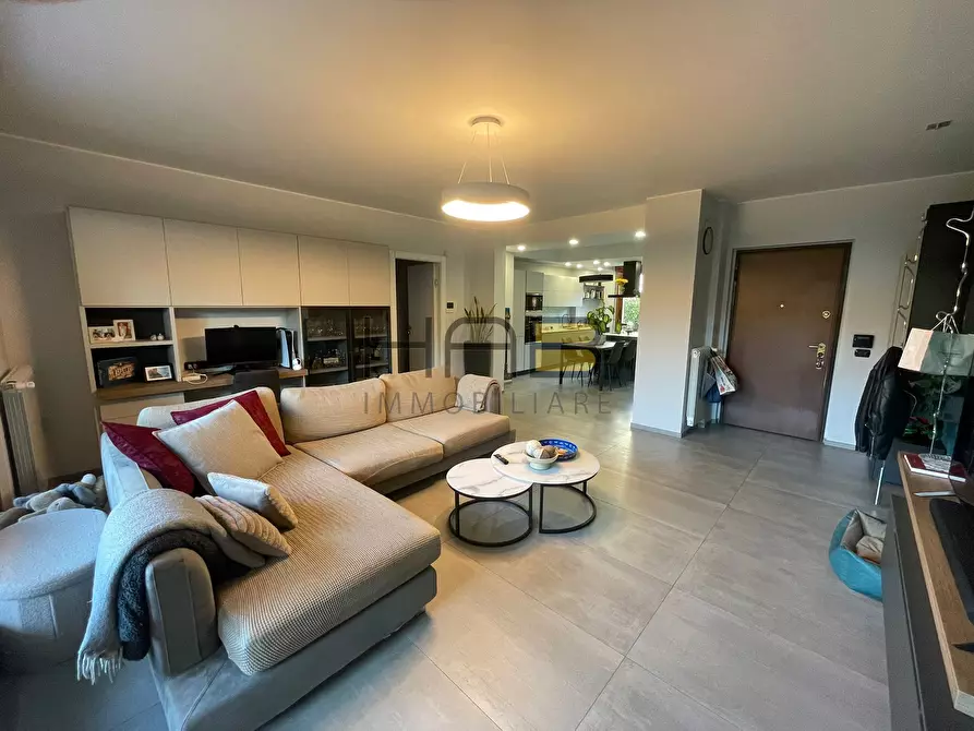 Immagine 4 di Trilocale in vendita  in Via E.Bevilacqua 10 a Busto Arsizio