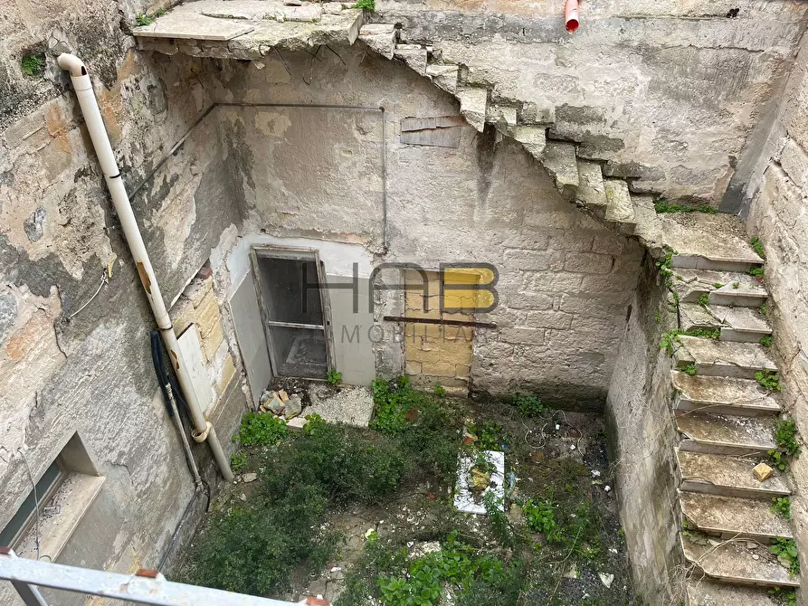 Immagine 12 di Quadrilocale in vendita  a Erice