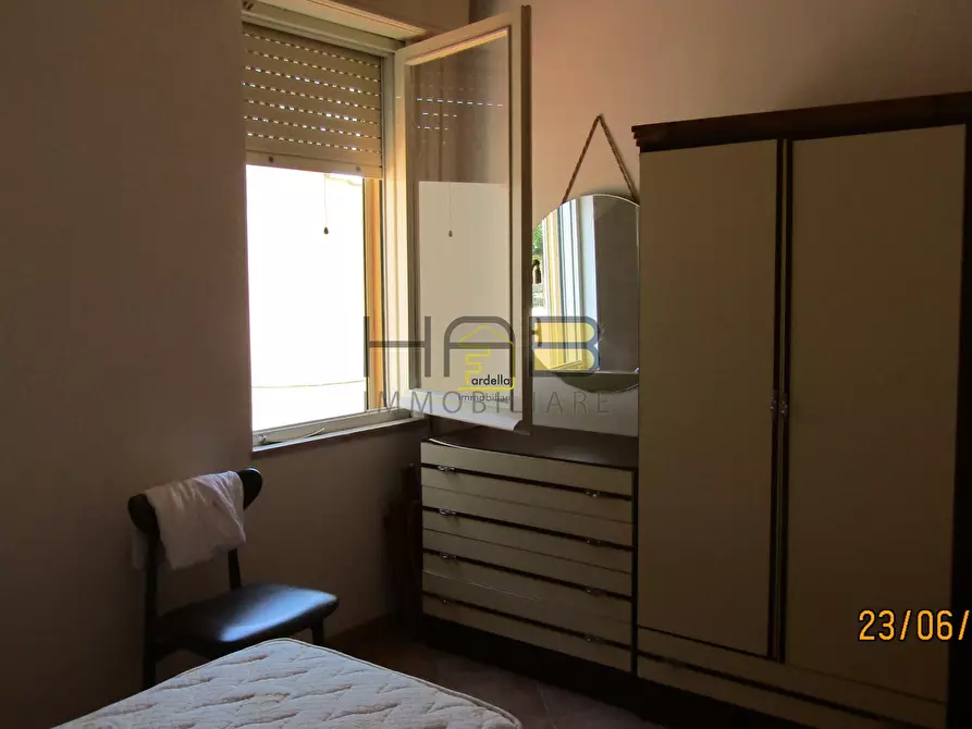 Immagine 11 di Trilocale in affitto  a Erice