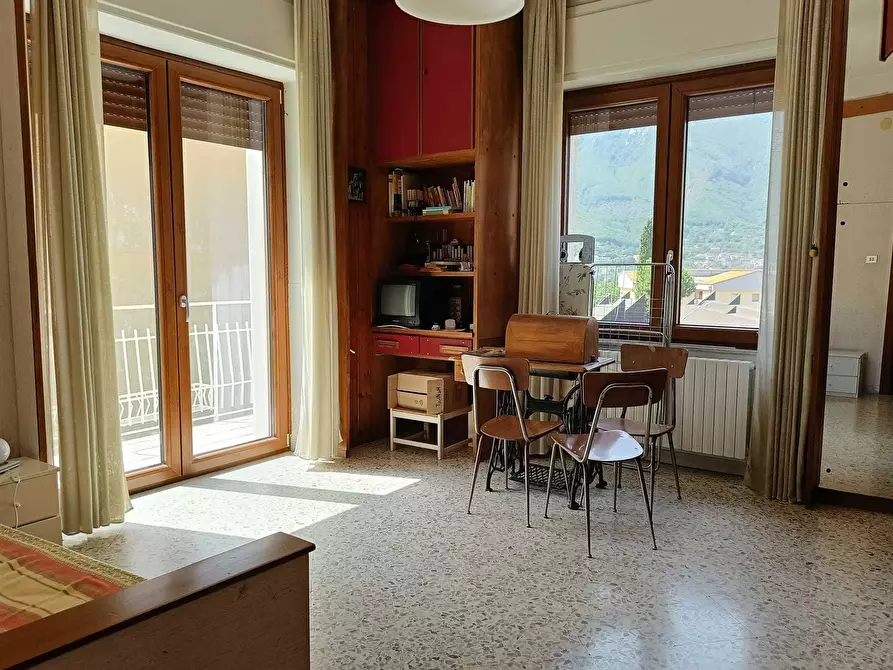 Immagine 28 di Pentalocale in vendita  in Via Giuseppe Vitale 64 a Cava De' Tirreni