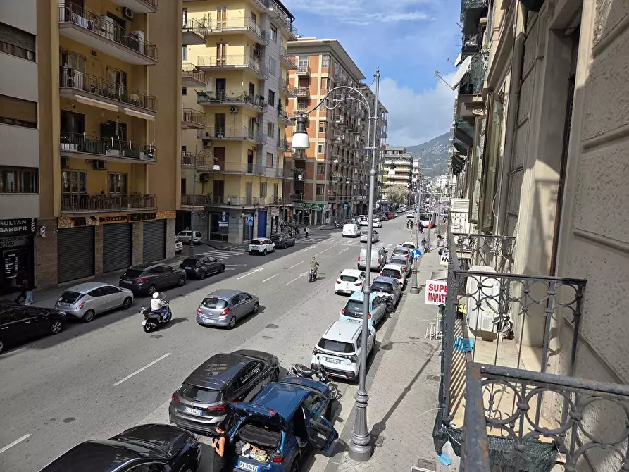 Immagine 12 di Trilocale in vendita  in Corso Giuseppe Garibaldi a Salerno