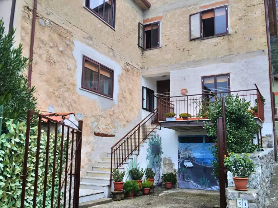 Immagine 5 di Porzione di casa in vendita  in Via Tiro a Segno 31 a Monteforte Cilento