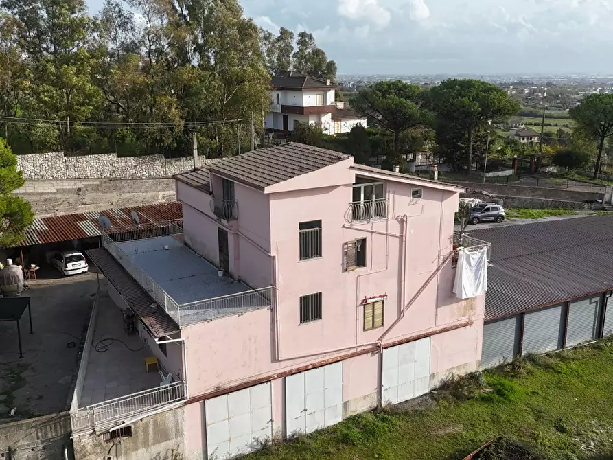 Immagine 10 di Casa trifamiliare in vendita  in via del giubileo duemila 8 a Giffoni Valle Piana