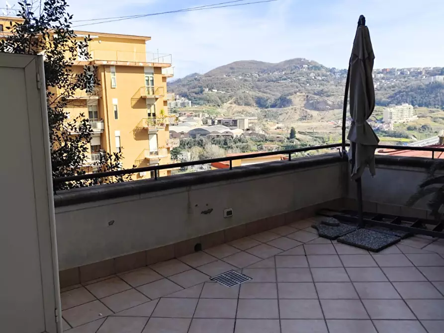 Immagine 13 di Bilocale in vendita  in Via Giuseppe De Caro 52 a Salerno