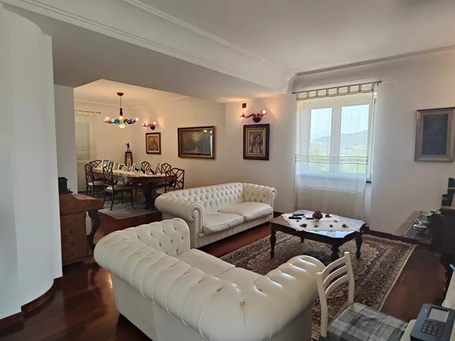 Immagine 20 di Villa in vendita  in Via Casa rocco giovi 11 A a Salerno