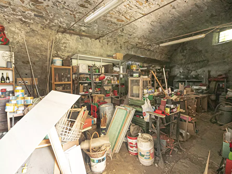 Immagine 56 di Villa in vendita  in Via privata Scanduè 23 a Serra Riccò