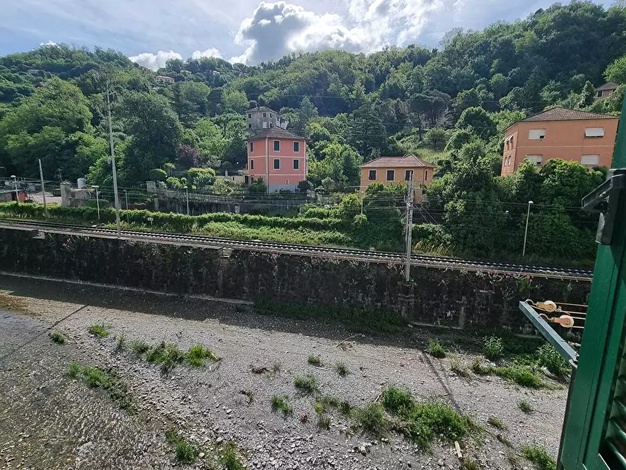 Immagine 28 di Bilocale in vendita  in Via Natale Gallino a Genova