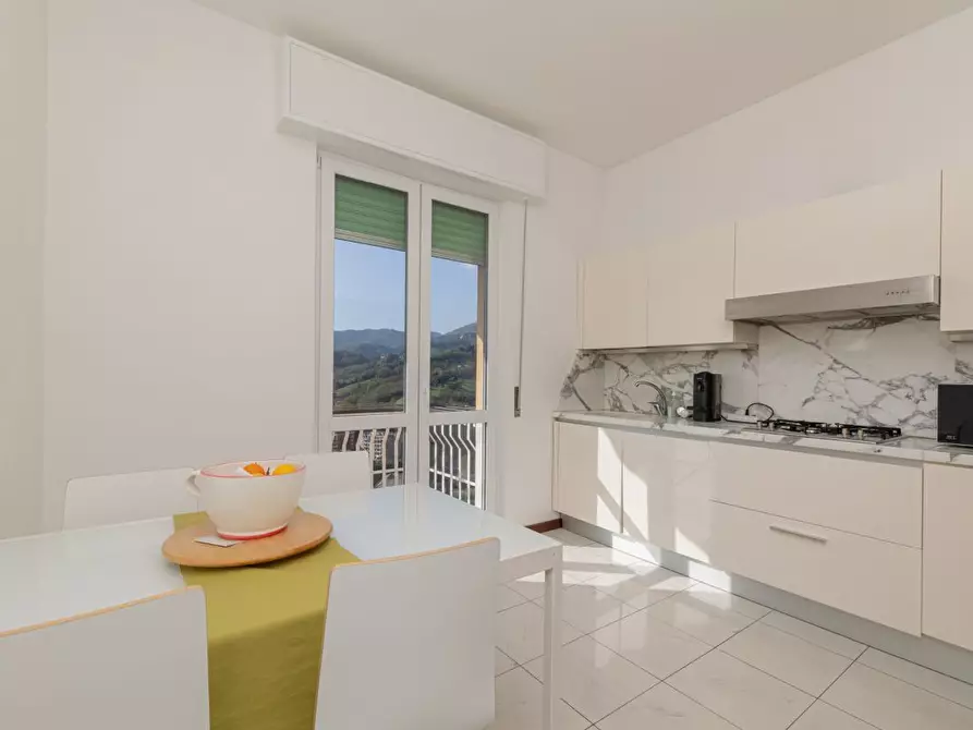 Immagine 20 di Bilocale in vendita  in Via Fratelli Gazzo a Genova