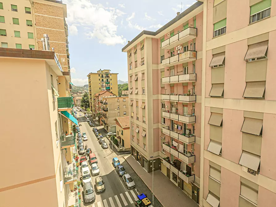 Immagine 11 di Pentalocale in vendita  in Via alcide de gasperi 28 a Campomorone