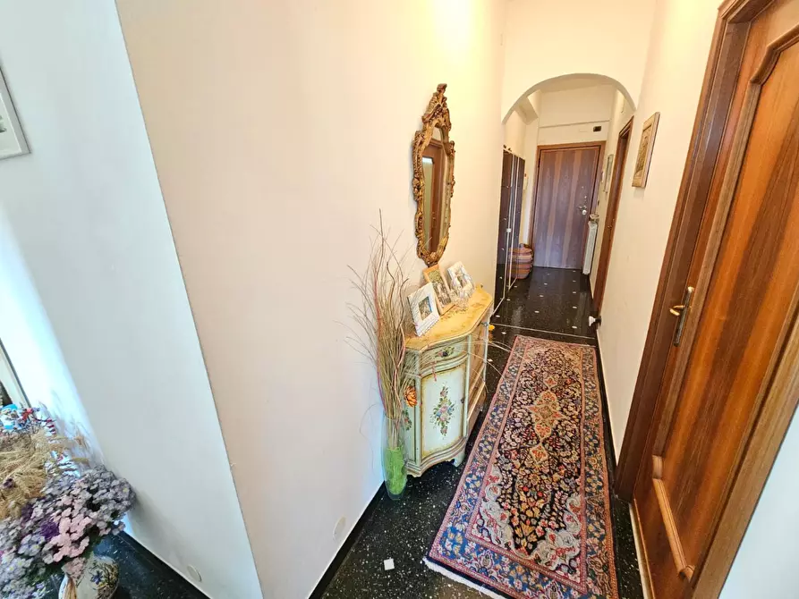 Immagine 4 di Quadrilocale in vendita  in Via Campomorone 105 a Genova