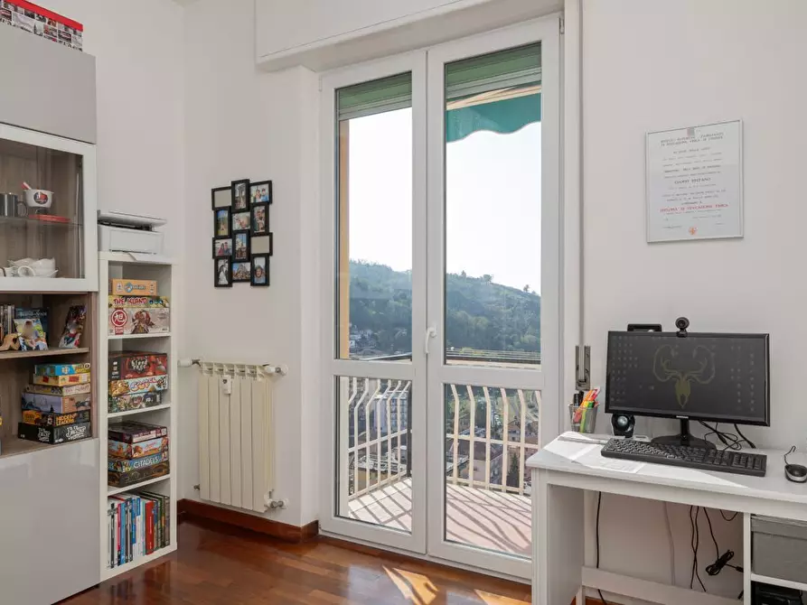 Immagine 12 di Bilocale in vendita  in Via Fratelli Gazzo a Genova