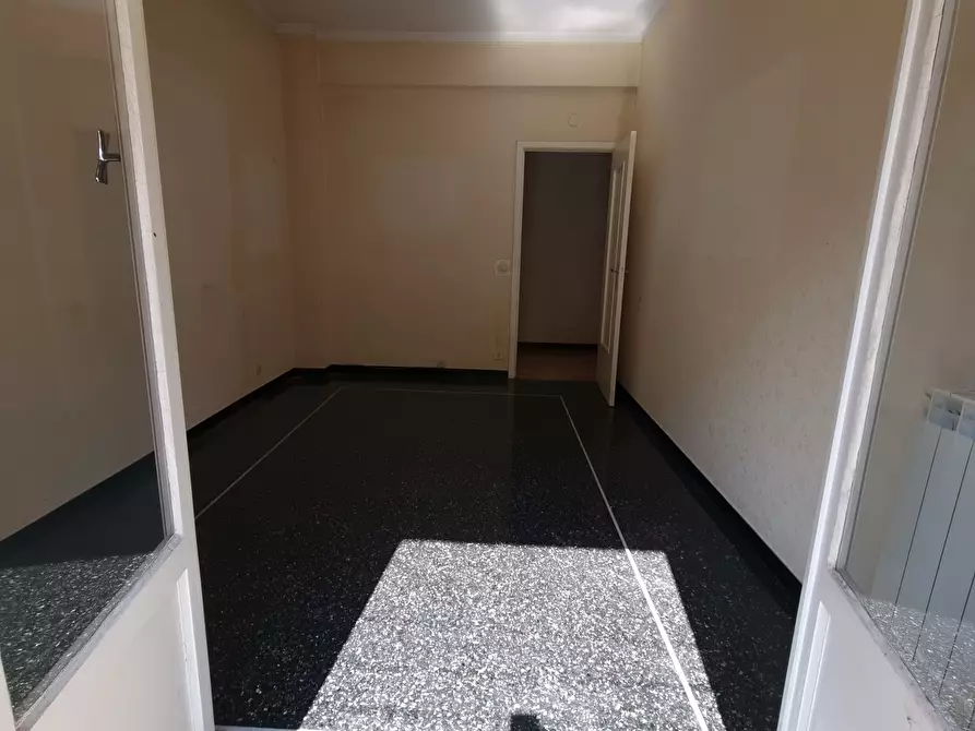 Immagine 9 di Trilocale in vendita  in Salita Serra Riccò 13 a Genova