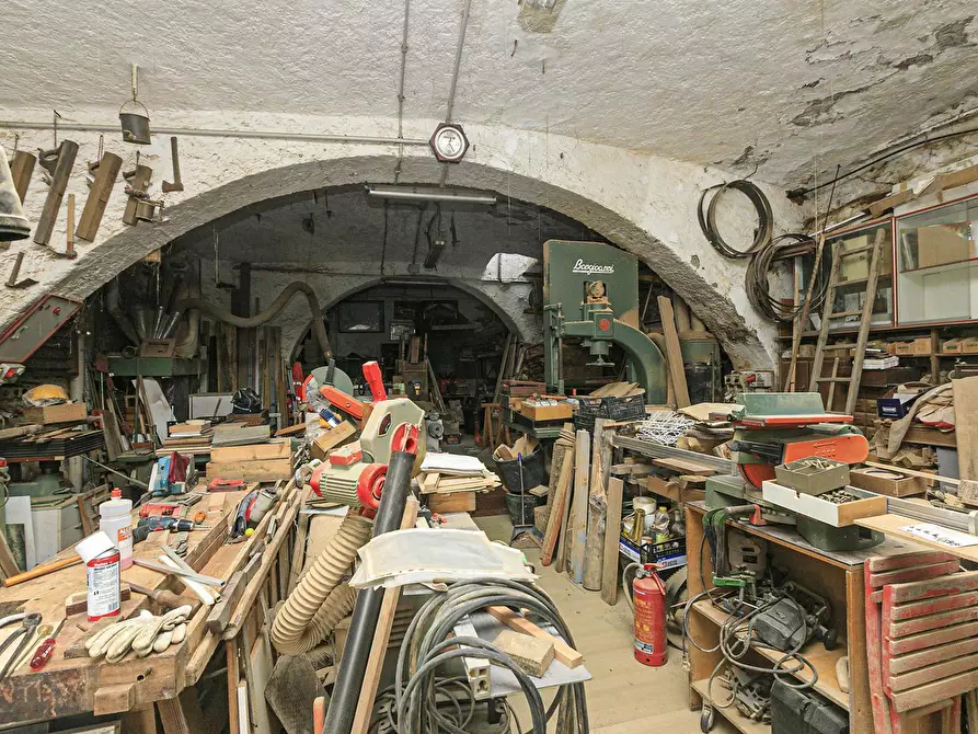 Immagine 38 di Quadrilocale in vendita  in Via Ennio Del Monte 5 a Campomorone