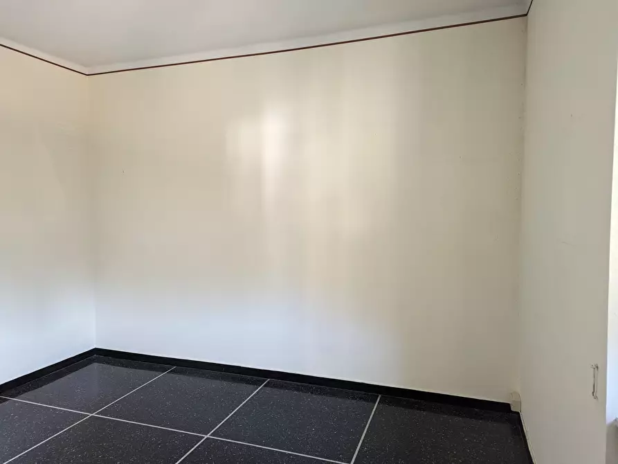 Immagine 19 di Quadrilocale in vendita  in Via Padre Francesco Borghero 33 a Ronco Scrivia