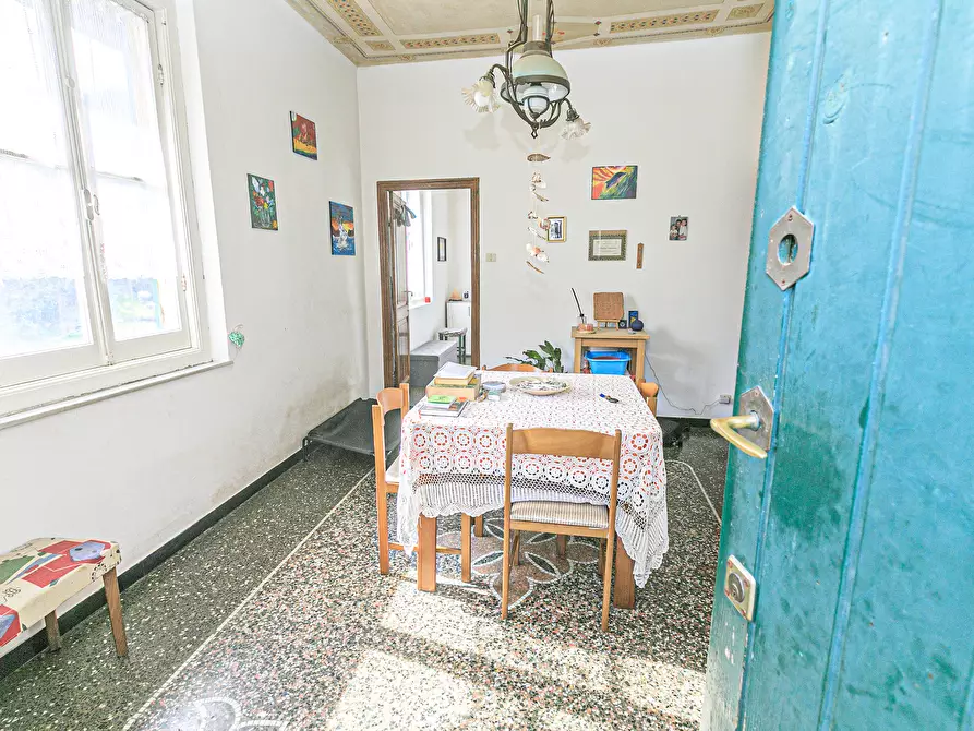 Immagine 2 di Casa indipendente in vendita  in Via Monte Comego 75 a Ceranesi