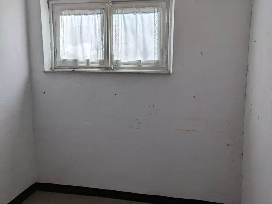 Immagine 9 di Quadrilocale in vendita  in Via Padre Francesco Borghero 33 a Ronco Scrivia