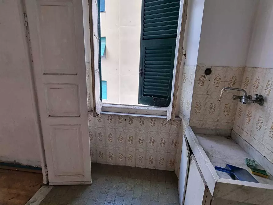 Immagine 17 di Bilocale in vendita  in Via Val D'Astico 1 a Genova