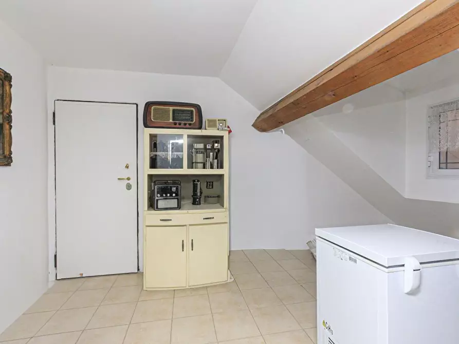 Immagine 26 di Quadrilocale in vendita  in Via Beata Chiara 13 a Genova