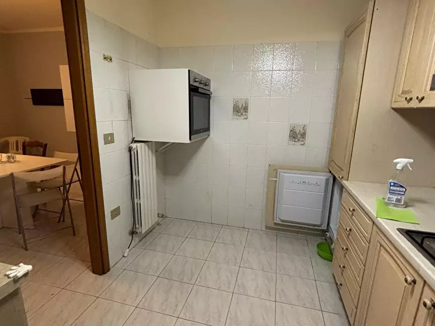 Immagine 5 di Trilocale in affitto  a Cavezzo