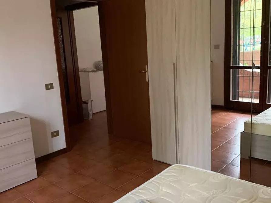 Immagine 3 di Bilocale in affitto  a Mirandola