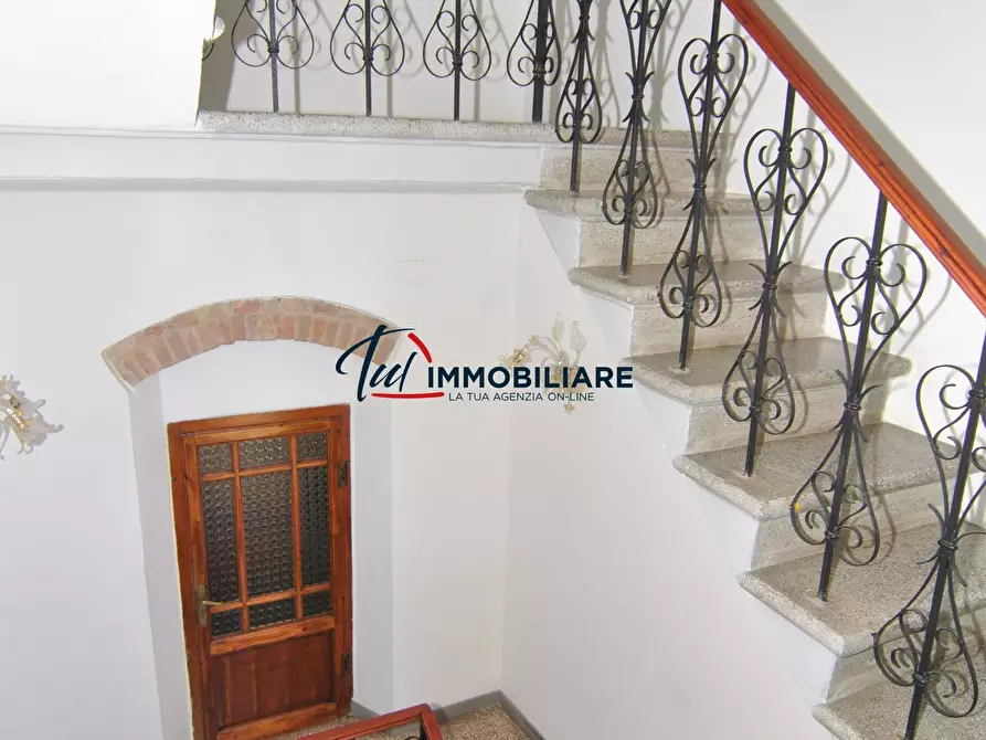 Immagine 15 di Casa indipendente in vendita  in Piazza della Chiesa 16 a Livorno