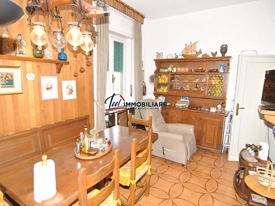 Immagine 32 di Pentalocale in vendita  in Viale Fabbricotti 106 a Livorno