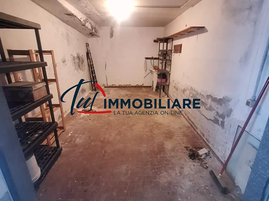 Immagine 23 di Quadrilocale in vendita  in Via Jean Monnet 4 a Livorno