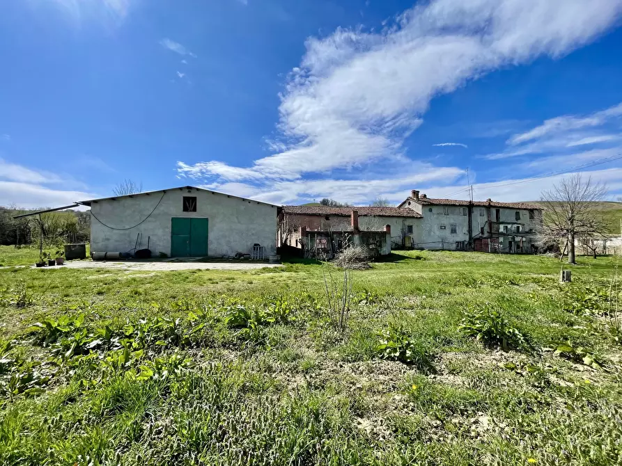 Immagine 9 di Rustico / casale in vendita  in Borgata Biarella 32 a Dogliani