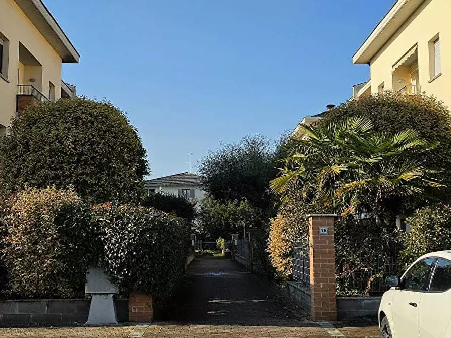 Immagine 3 di Trilocale in vendita  in Via G. Verdi 18 a Torrile